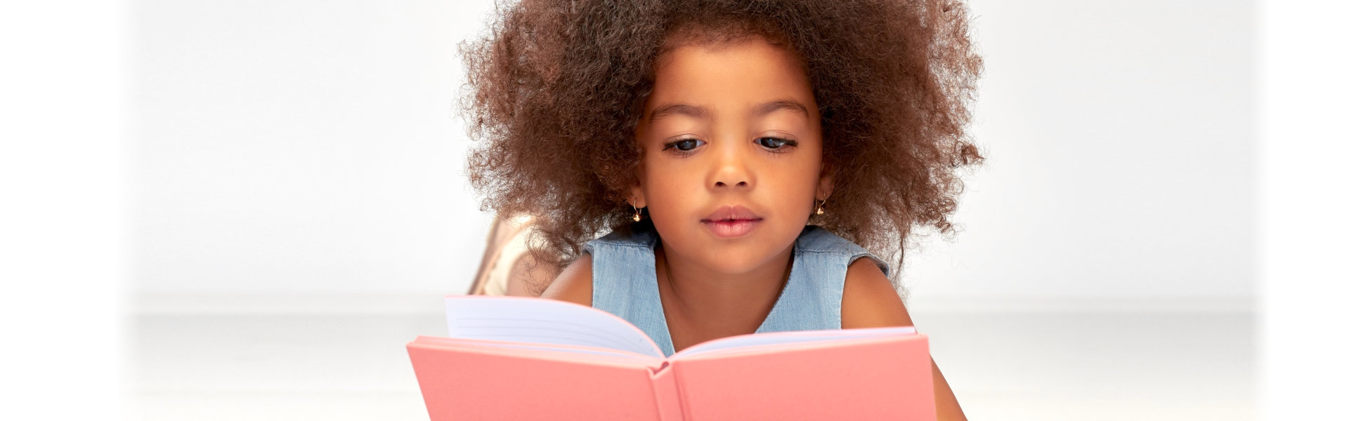 female girld reading a book